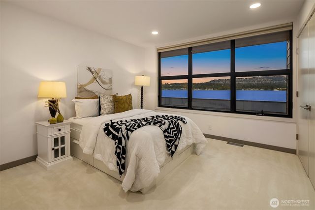 3840 E Mercer Way, Mercer Island, WA 98040