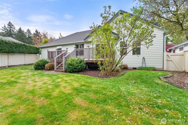 4129 Campus Green Loop NE, Lacey, WA 98516