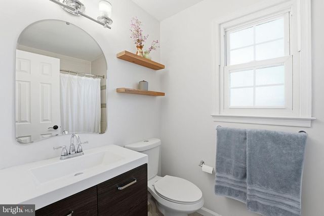 16905 BRIARDALE RD, Derwood, MD 20855