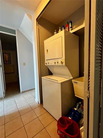 Carr 693 INT 6690 1, Vega Alta, PR 00692