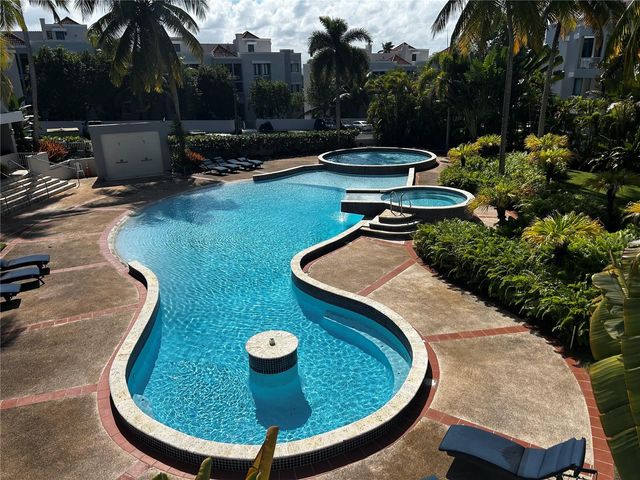 Carr 693 INT 6690 1, Vega Alta, PR 00692