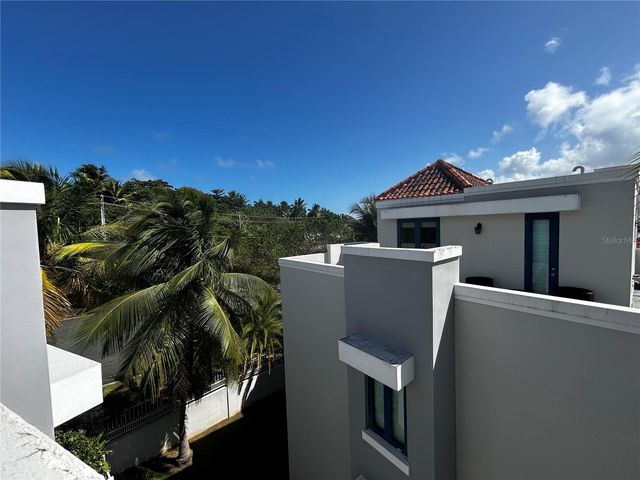 Carr 693 INT 6690 1, Vega Alta, PR 00692