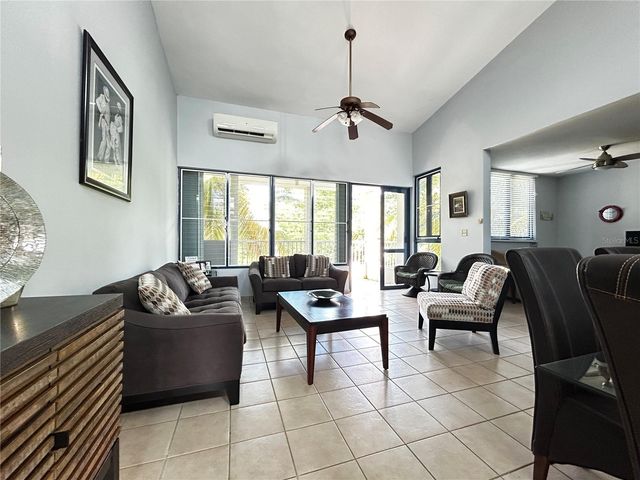 Carr 693 INT 6690 1, Vega Alta, PR 00692