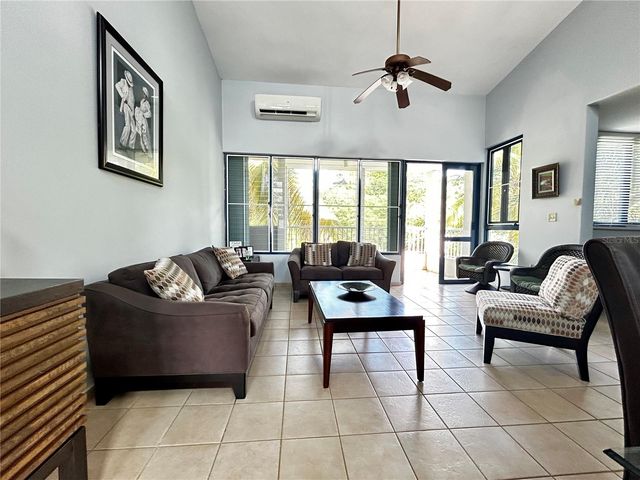 Carr 693 INT 6690 1, Vega Alta, PR 00692