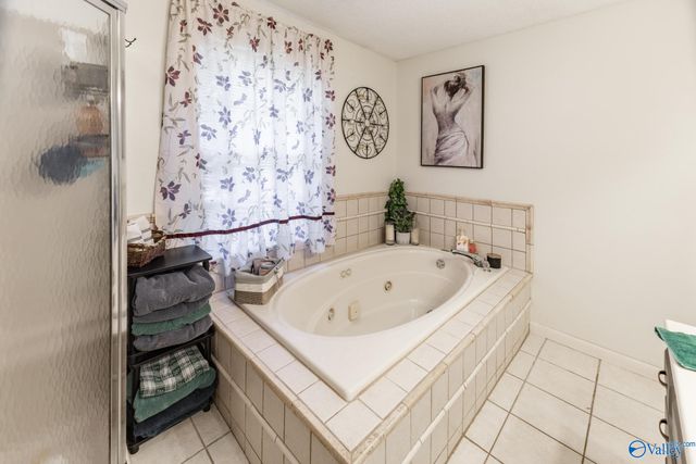 184 Bullit Circle, Ardmore, AL 35739