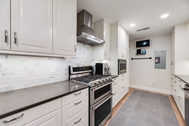 620 Cox Drive, Irving, TX 75062