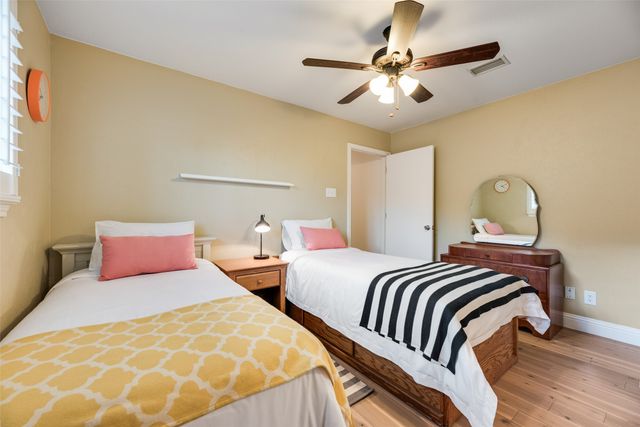 620 Cox Drive, Irving, TX 75062