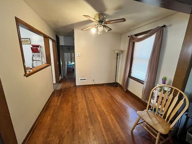10939 S Avenue F, Chicago, IL 60617