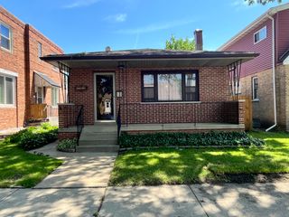 10939 S Avenue F, Chicago, IL 60617