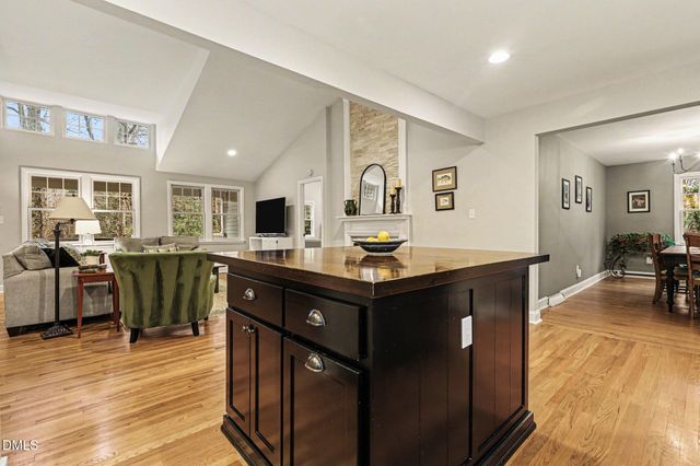 915 Gardner Street, Raleigh, NC 27607