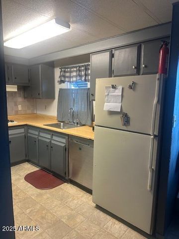 5747 W Missouri Avenue 216, Glendale, AZ 85301