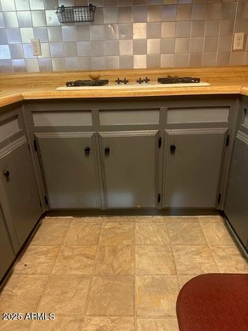 5747 W Missouri Avenue 216, Glendale, AZ 85301