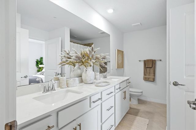19110 SCALLOP LOOP 208, Lakewood Ranch, FL 34211
