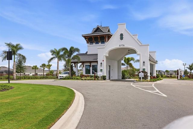 19110 SCALLOP LOOP 208, Lakewood Ranch, FL 34211