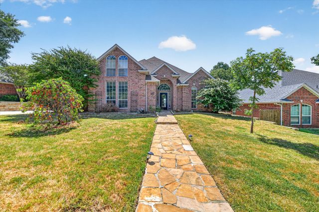 305 Brazil Drive, Hurst, TX 76054