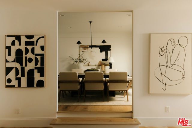24049 Chestnut Way, Calabasas, CA 91302