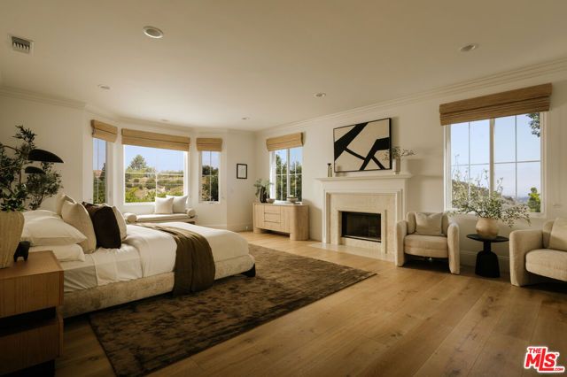 24049 Chestnut Way, Calabasas, CA 91302