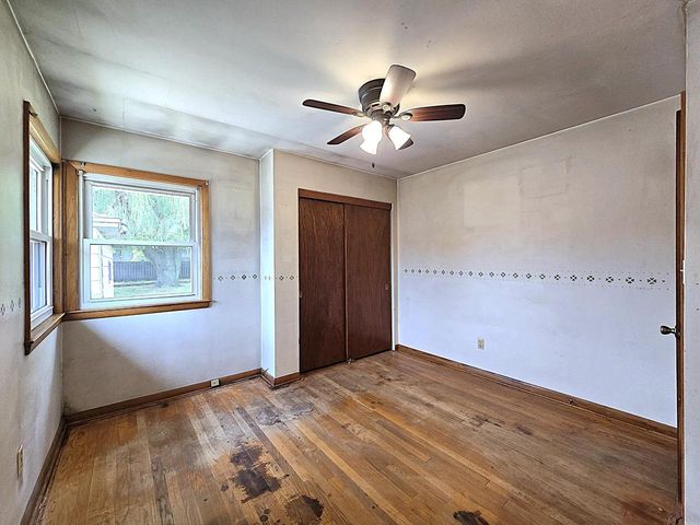 5863 S Hately AVENUE, Cudahy, WI 53110
