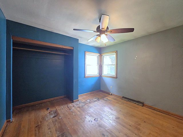 5863 S Hately AVENUE, Cudahy, WI 53110