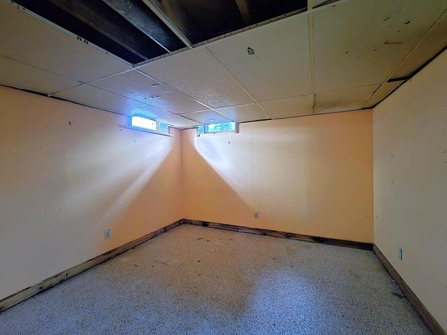 5863 S Hately AVENUE, Cudahy, WI 53110