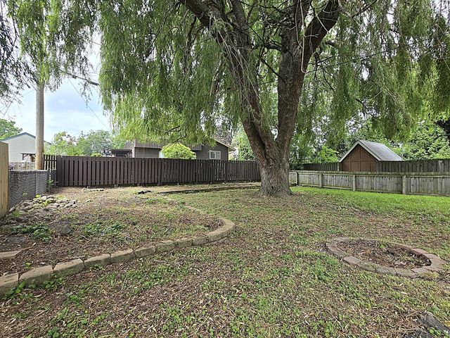 5863 S Hately AVENUE, Cudahy, WI 53110