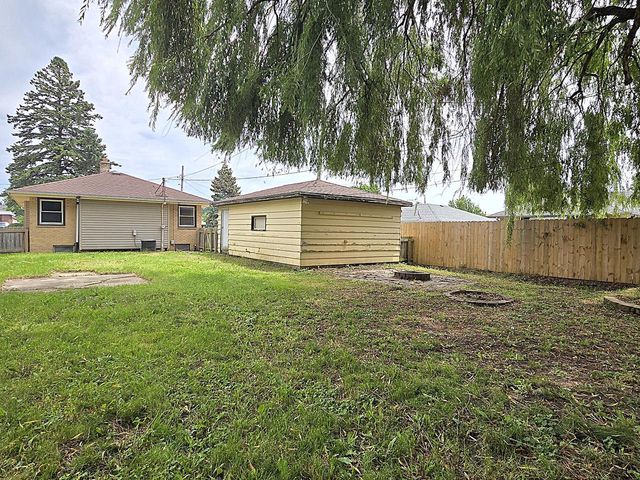 5863 S Hately AVENUE, Cudahy, WI 53110