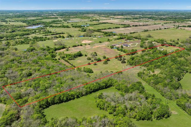 1199 County Road 1245, Savoy, TX 75479