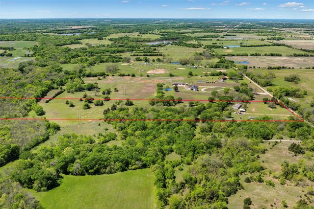 1199 County Road 1245, Savoy, TX 75479