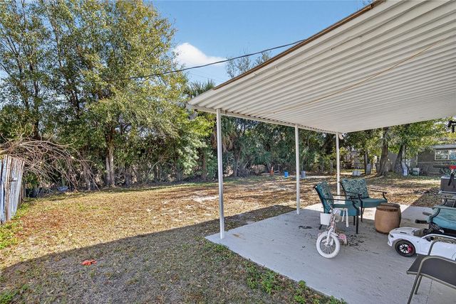 2016 WINDSOR WAY, Tampa, FL 33619