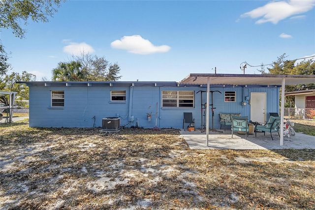 2016 WINDSOR WAY, Tampa, FL 33619