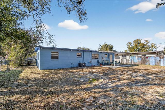 2016 WINDSOR WAY, Tampa, FL 33619