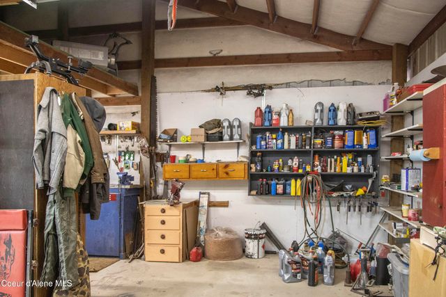 126 Makridge Lane, Kingston, ID 83839