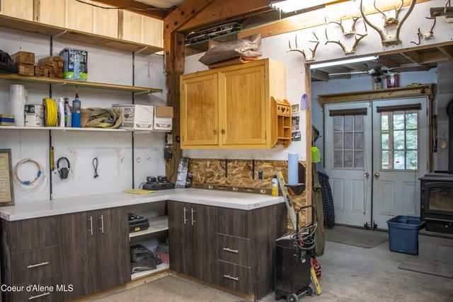 126 Makridge Lane, Kingston, ID 83839