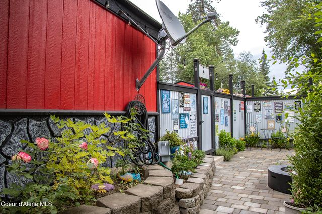 126 Makridge Lane, Kingston, ID 83839