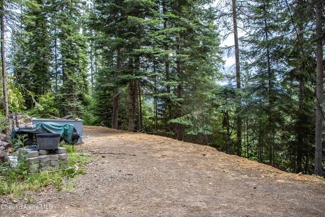 126 Makridge Lane, Kingston, ID 83839