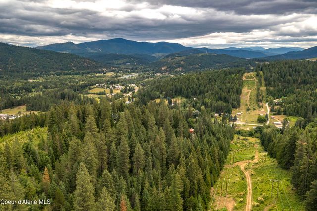 126 Makridge Lane, Kingston, ID 83839