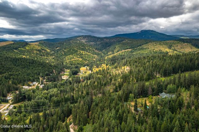 126 Makridge Lane, Kingston, ID 83839