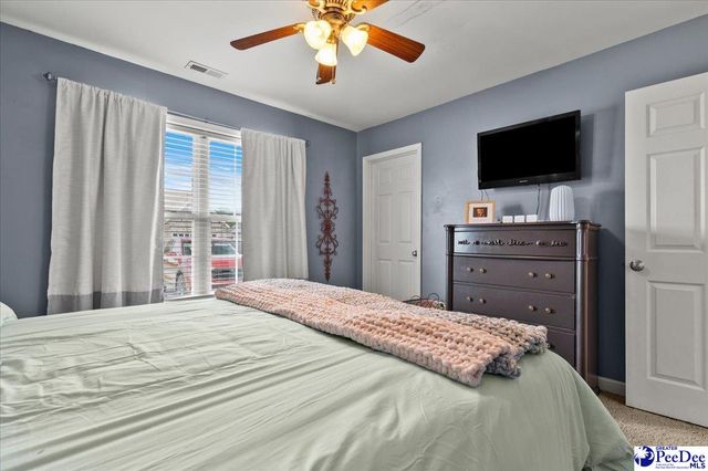 3416 Mater Ln, Florence, SC 29505