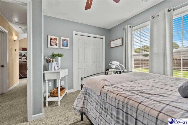 3416 Mater Ln, Florence, SC 29505