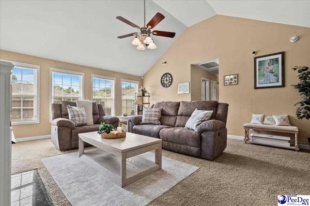 3416 Mater Ln, Florence, SC 29505