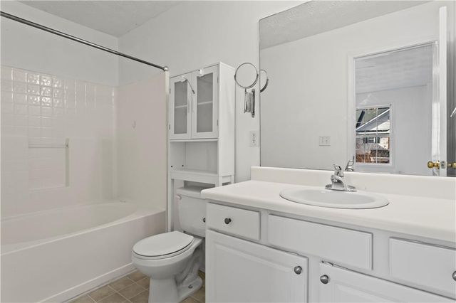 94 Brookway Trace, Norcross, GA 30071