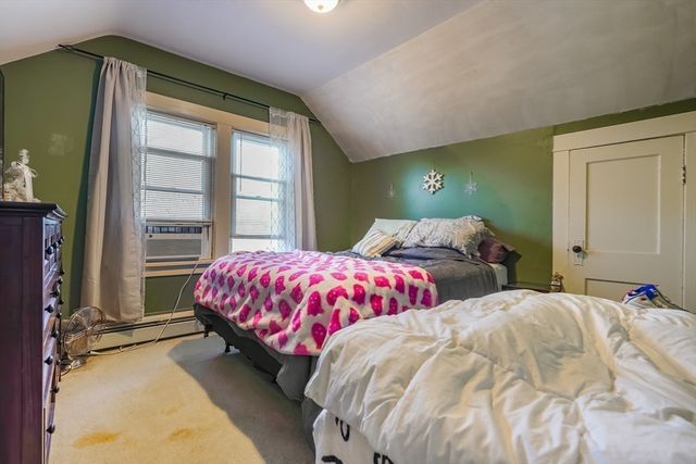 14 Field St, Seekonk, MA 02771