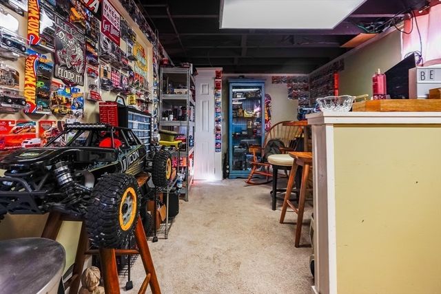 14 Field St, Seekonk, MA 02771