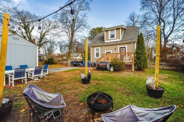 14 Field St, Seekonk, MA 02771