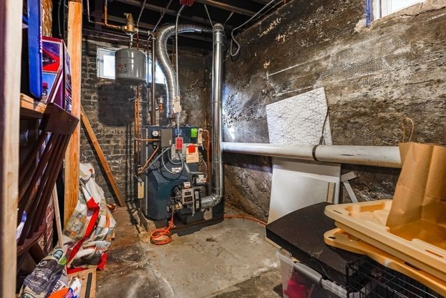 14 Field St, Seekonk, MA 02771