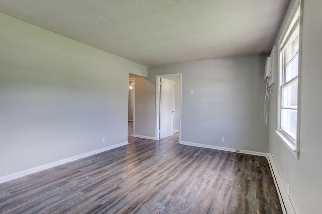 120 Tandy Dr Apt A, Clarksville, TN 37042