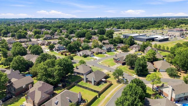 3313 W Hartford Street, Broken Arrow, OK 74012