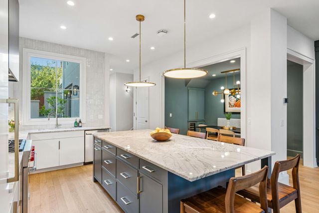 19 Krier Lane, Mount Pleasant, SC 29464