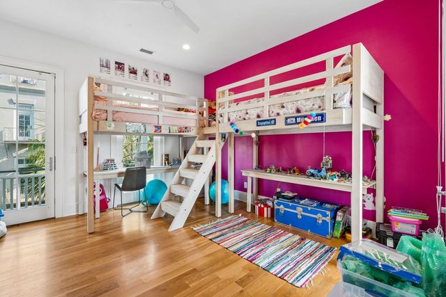 19 Krier Lane, Mount Pleasant, SC 29464