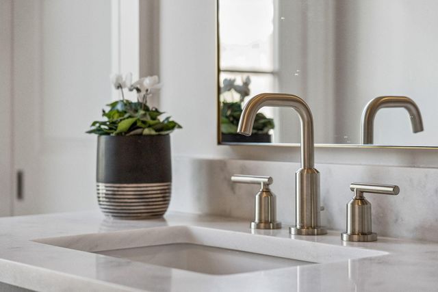 19 Krier Lane, Mount Pleasant, SC 29464